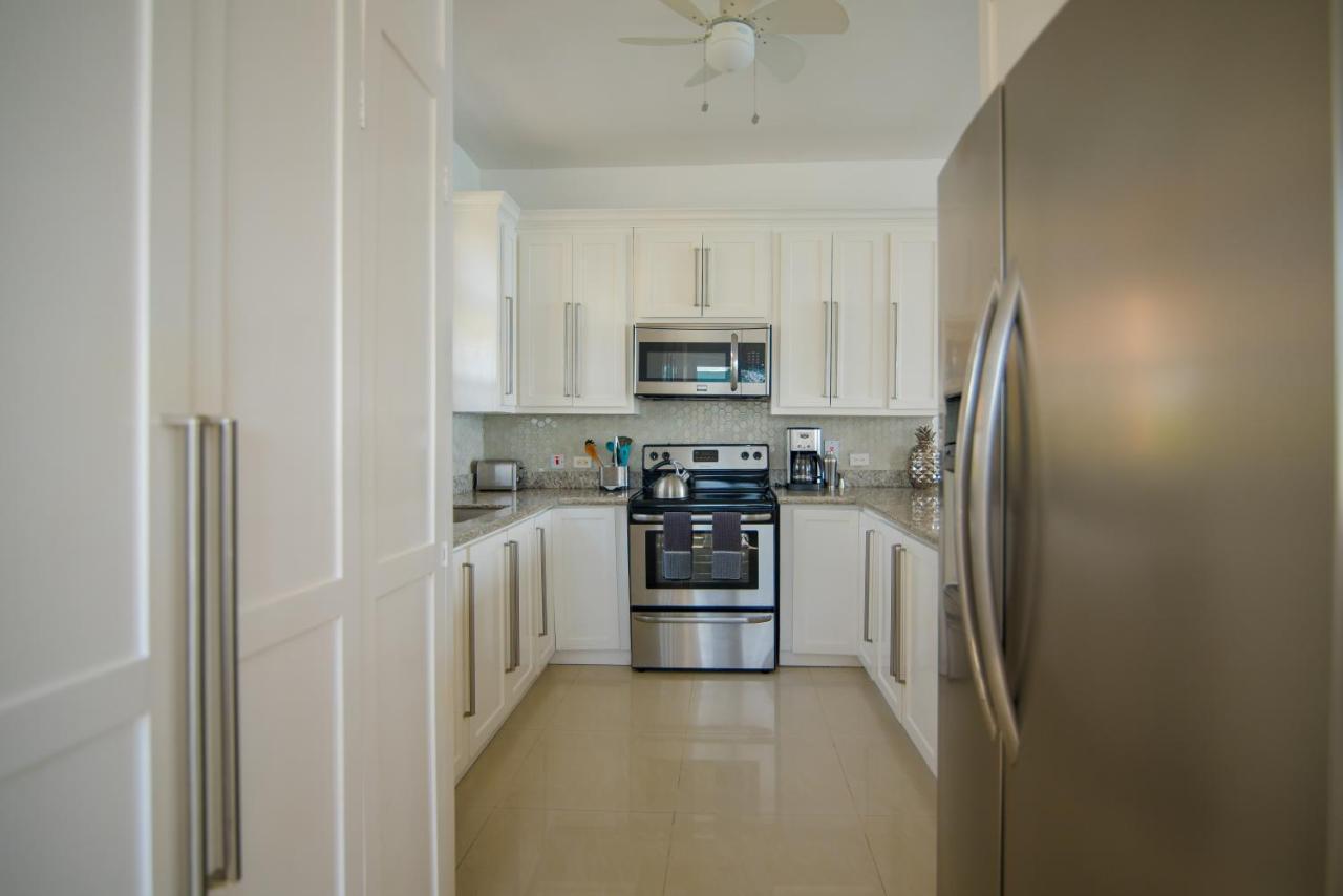 דירות Ocho Rios Penthouse At Whispering Seas מראה חיצוני תמונה