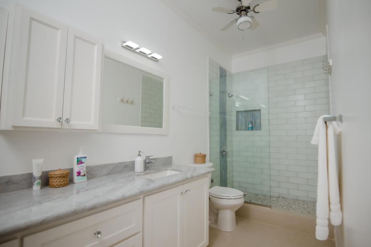 דירות Ocho Rios Penthouse At Whispering Seas מראה חיצוני תמונה